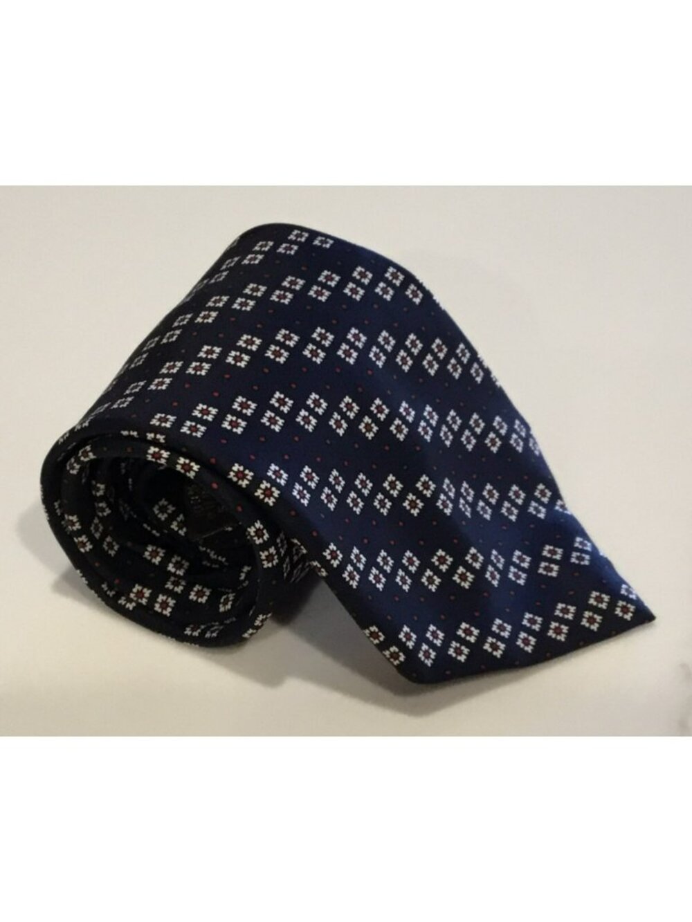 Bergdorf Goodman Navy Blue Silk Tie Red White Geometric Square Pattern Italy